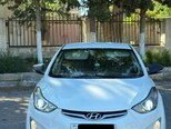 Hyundai Elantra-15