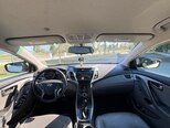 Hyundai Elantra-17
