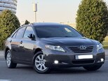 Toyota Camry-9