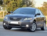 Toyota Camry-7