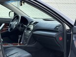 Toyota Camry-15