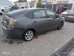 Toyota Prius-5