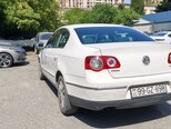 Volkswagen Passat-9