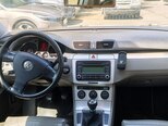 Volkswagen Passat-12