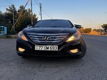 Hyundai Sonata-1