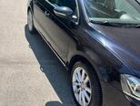 Volkswagen Passat-5