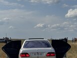 Mercedes E 280-16