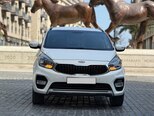 Kia Carens-3