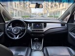 Kia Carens-7