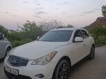 Infiniti FX35-2