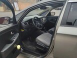 Kia Carens-2