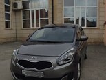 Kia Carens-1