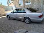 Mercedes E 220-3