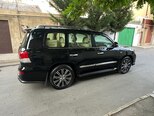 Lexus LX 570-12