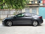 Hyundai Elantra-3