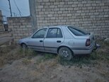 Nissan Sunny-2