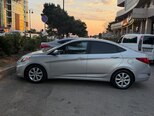 Hyundai Accent-3