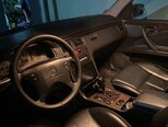 Mercedes E 280-4