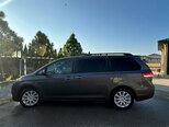 Toyota Sienna-8