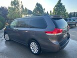 Toyota Sienna-6