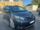 Toyota Sienna-21