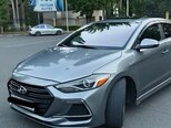 Hyundai Elantra-5