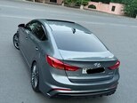 Hyundai Elantra-8