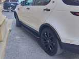 Land Rover Discovery-5