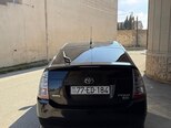 Toyota Prius-4