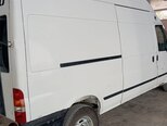 Ford Transit-10