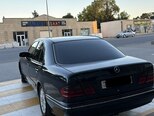 Mercedes E 280-5