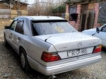 Mercedes 200 D-4
