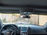 Hyundai Santa Fe-15