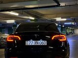Tesla Model 3-6