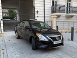 Nissan Versa-2