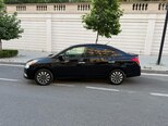 Nissan Versa-7