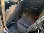 Nissan Versa-11