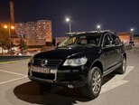 Volkswagen Touareg-2