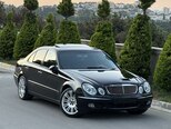 Mercedes E 320-1