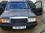 Mercedes 190-1