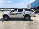 Mitsubishi L200-2