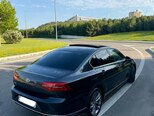 Volkswagen Passat-8