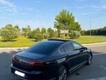 Volkswagen Passat-10
