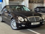 Mercedes E 220-12