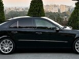 Mercedes E 240-8