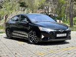 Hyundai Elantra-3