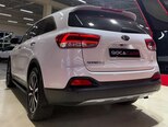 Kia Sorento-9