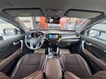 Kia Sorento-23