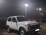 LADA (VAZ) Niva-8