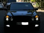 Mercedes E 270-1